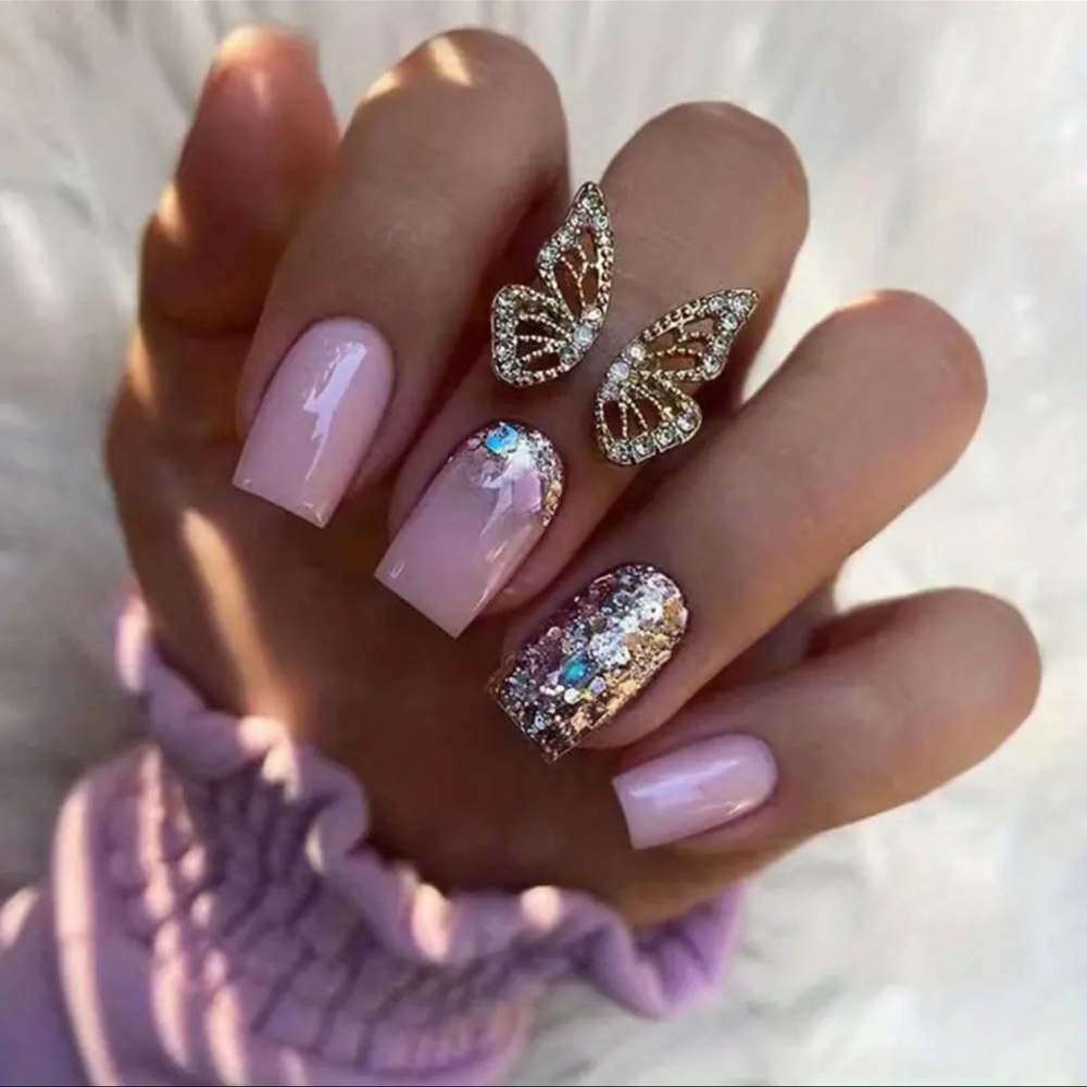 Press-On Nails, NIB, Pink & Gold, DIY, Instant Manicure, Be Party Ready